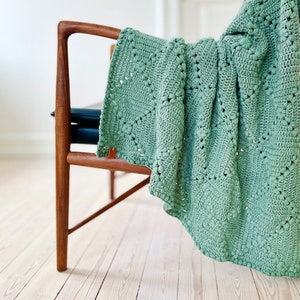 CROCHET PATTERN Crochet Baby Blanket Throw Babyblanket Nursery Babythrow Blankets Granny Baby Granny Square Blanket Crochet Pattern zdjęcie 2