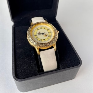 Decorative Round Face MET Watch image 1