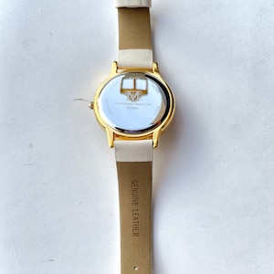 Decorative Round Face MET Watch image 5