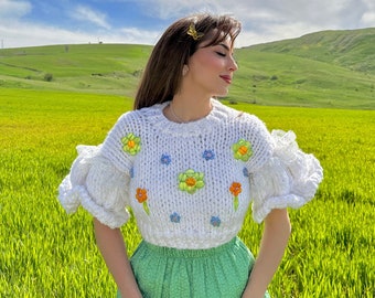 Hallo | Blumen Pullover, Perlen Pullover, Ballon Ärmel Strick, Crop Pullover, Cottagecore, Pinterest Stil, Geschenk für Frauen, Strick