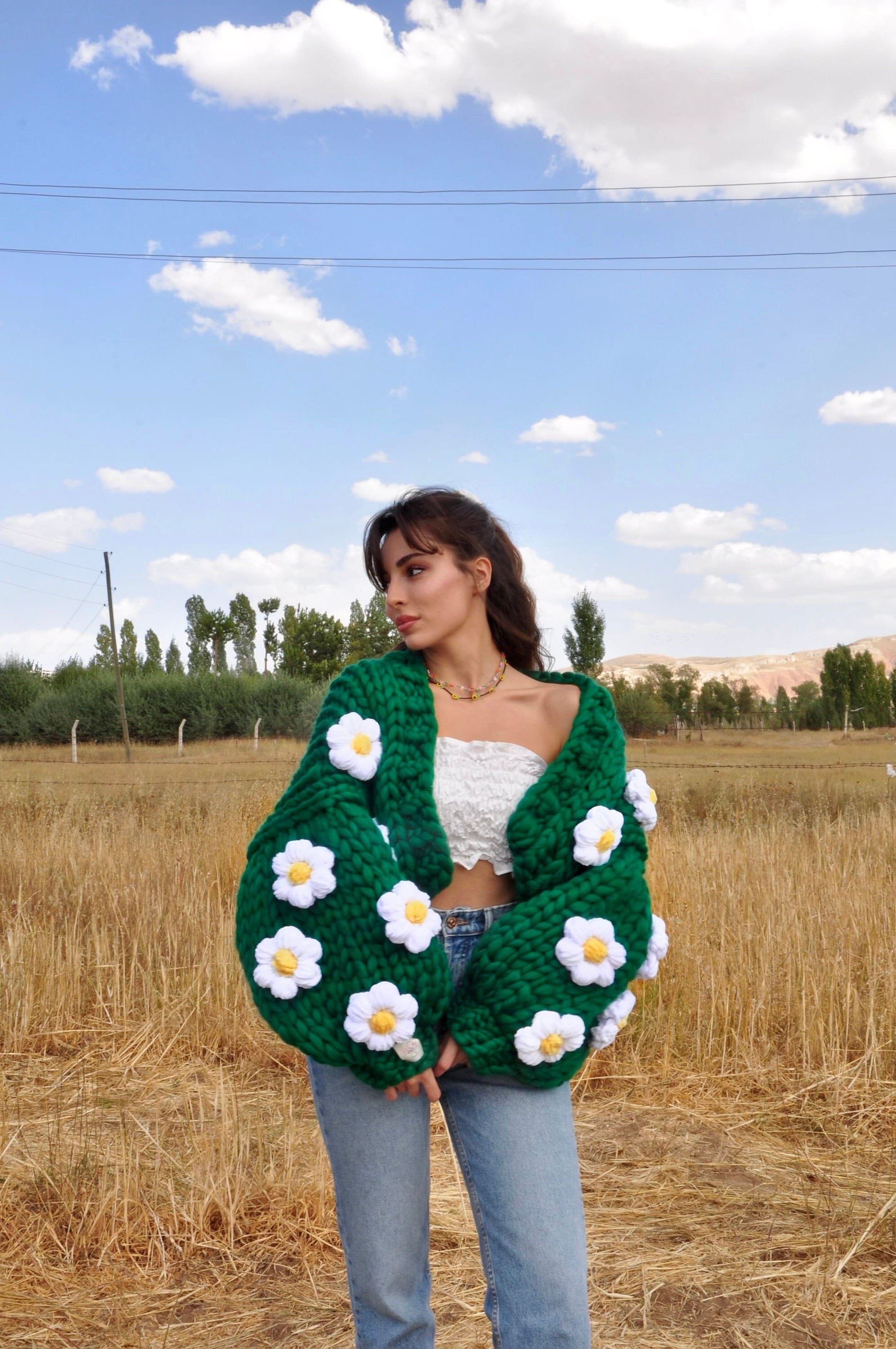 Handmade Green Daisy Knit Cardigan, Chunky Oversized Floral Handmade Green Daisy Knit Cardigan, Chunky Oversized Floral