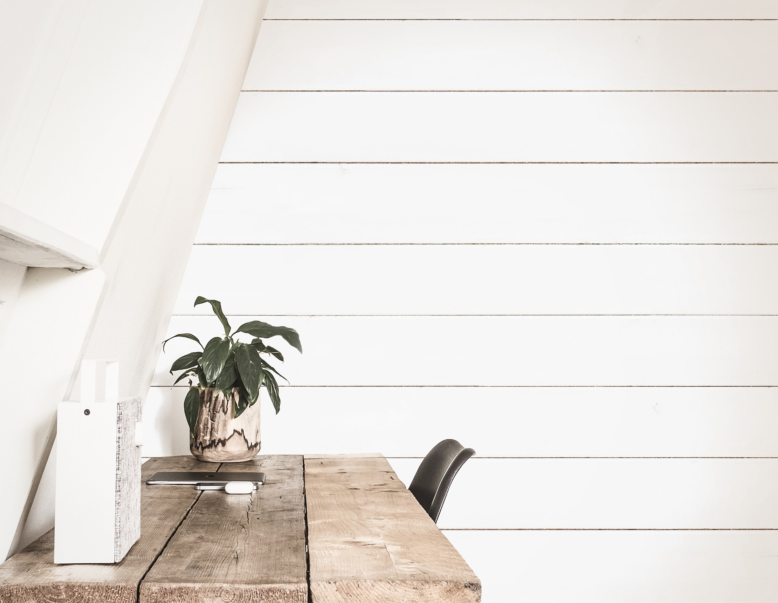 Shiplap peel and stick wallpaper deals