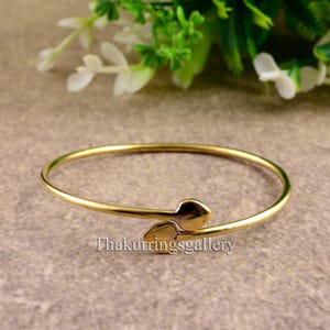Dainty Gold Brass Bangle, Stackable Bangle, Thin Bangle, Minimalist Bangle, Delicate Simple Bangle, Minimal Bracelet, Cross Over Bangle,