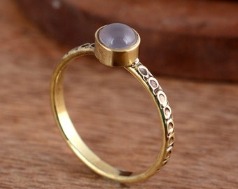 Grey Moonstone Ring, Dainty Moonstone Ring, Simple Minimalist Ring, Natural Gemstone, Gemstone Stacking Ring, Moonstone Ring,