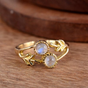 Moonstone Ring, Gemstone Ring, Gold Statement Ring, Natural Rainbow Moonstone Ring For Women, Dainty Moonstone Ring, Anniversary Gift,