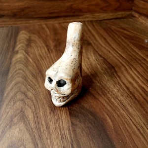 Death Whistle, Hand Crafted, Original, Whistle, Maya, Aztec, sugar skull, Hand Painted, Indoor, Gift, Green, Red, Bone.