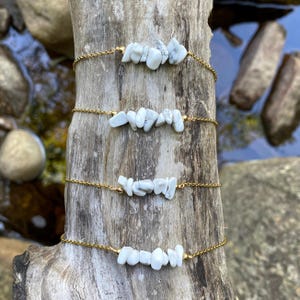 Howlite Necklace | Natural Crystal Chip Bar Necklace | Crystal Healing Jewelry | Dainty Boho Gifts for Her