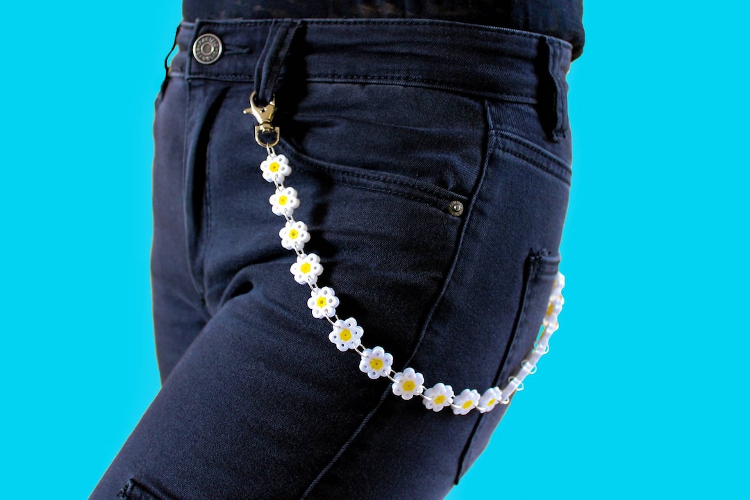 Pink and Purple Beaded Jean Chain -   Jeans chain, Denim diy clothes,  Pant chains