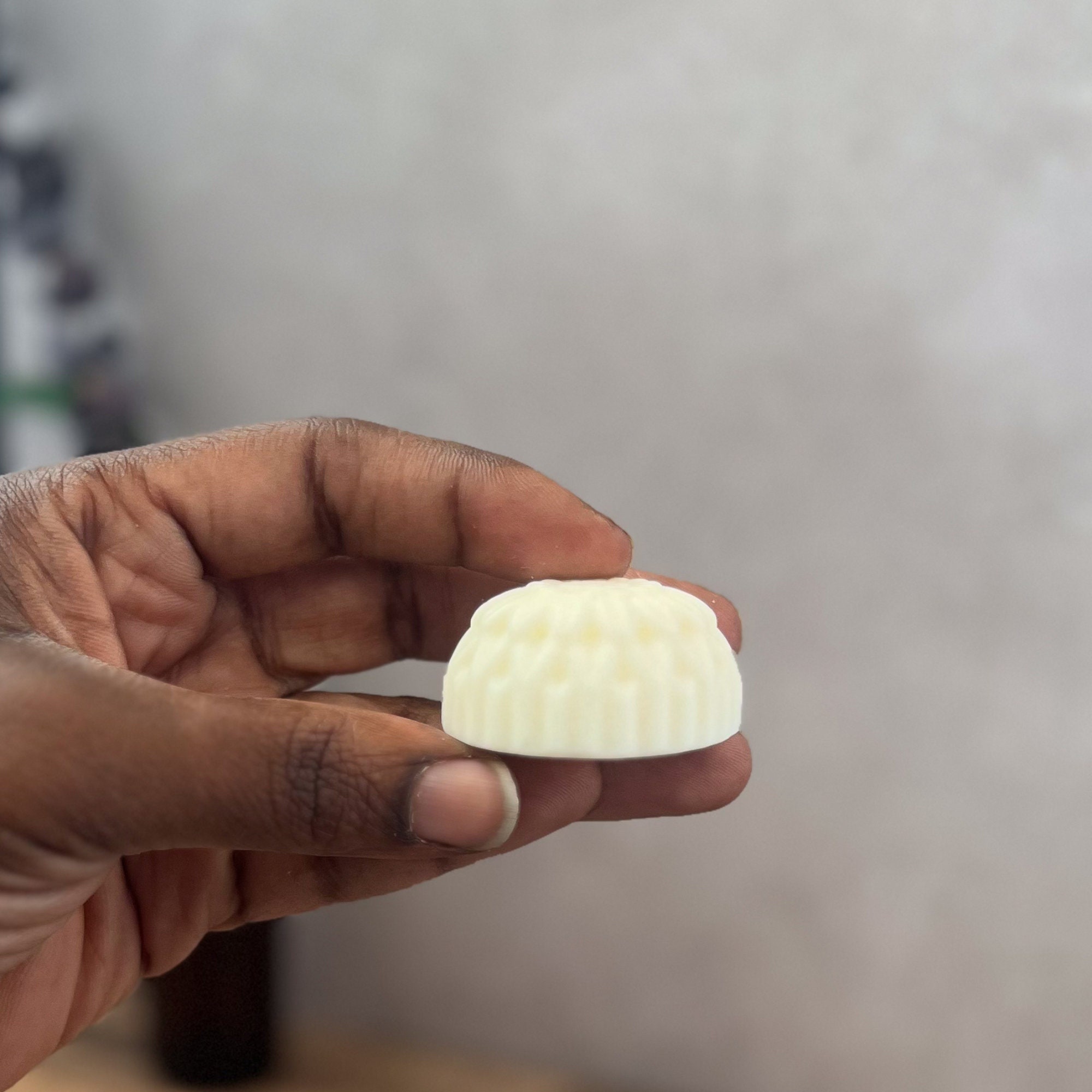 Ocean Air With Jasmine, Lilly, and Tonka Bean Scented Soy Wax Melts