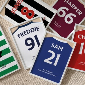 Personalisiertes Fußball Shirt Druck für Jungen Schlafzimmer | Personalisierte Fußball-Team Geschenke für ihn Dad | Fußball-Fan Wall Art | Shirt Namen Aufdruck Bild 8