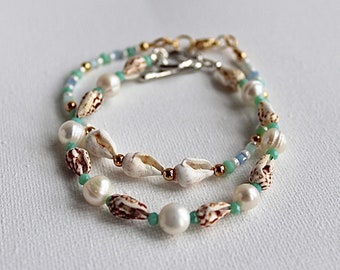 Bracelet Perles Coquillage Bleu Et Blanc – Nacré Et Doré, Longueur Ajustable