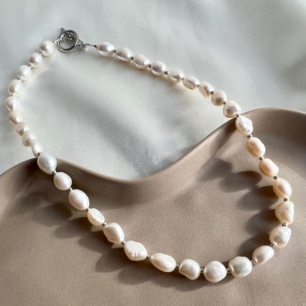 Silver Pearl necklace for men, minimalistic pearl choker for men, necklace for men, genuine pearl choker,  gift for boyfriend