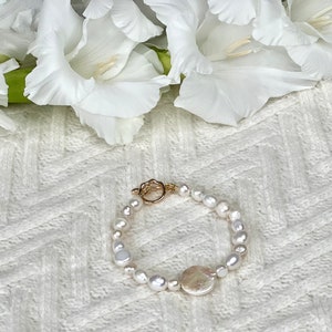 Pearl bracelet with coin shape pearl, baroque pearl bracelet with various style pearls. Irregular size pearls bracelet. Bride pearl bracelet image 3