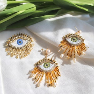 Evil eye handmade embroidered brooch, protection brooch, beaded eye brooch, gold color evil eye, crystal embroidered pin, amulet brooch image 8