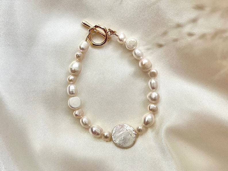 Pearl bracelet with coin shape pearl, baroque pearl bracelet with various style pearls. Irregular size pearls bracelet. Bride pearl bracelet image 1