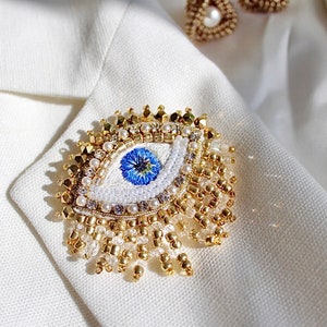 Evil eye handmade embroidered brooch, protection brooch, beaded eye brooch, gold color evil eye, crystal embroidered pin, amulet brooch image 1