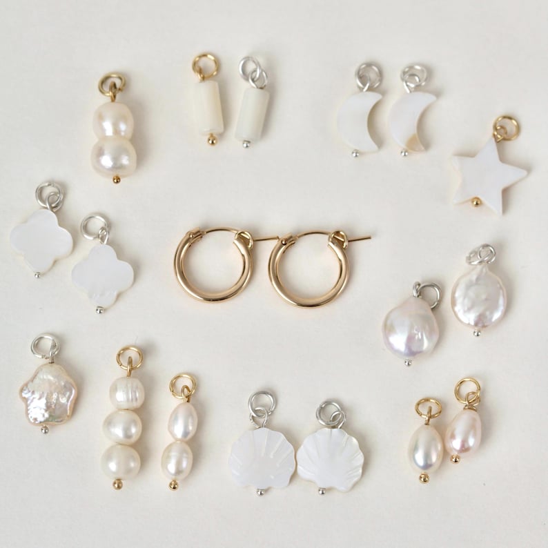 Dijes de perlas: Clip de perlas de agua dulce, colgantes de nácar. Disponibles en plata y chapados en oro. imagen 1