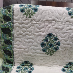 Vintage-Inspired Hand Block Quilt Hand Block Printed Cotton Quilt | Reversible Jaipuri Razai | Queen King Twin Sizes