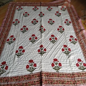 Red Buta Pattern Beautiful Red Buta Design Jaipuri Block Print Quilt Printed Reversible ...