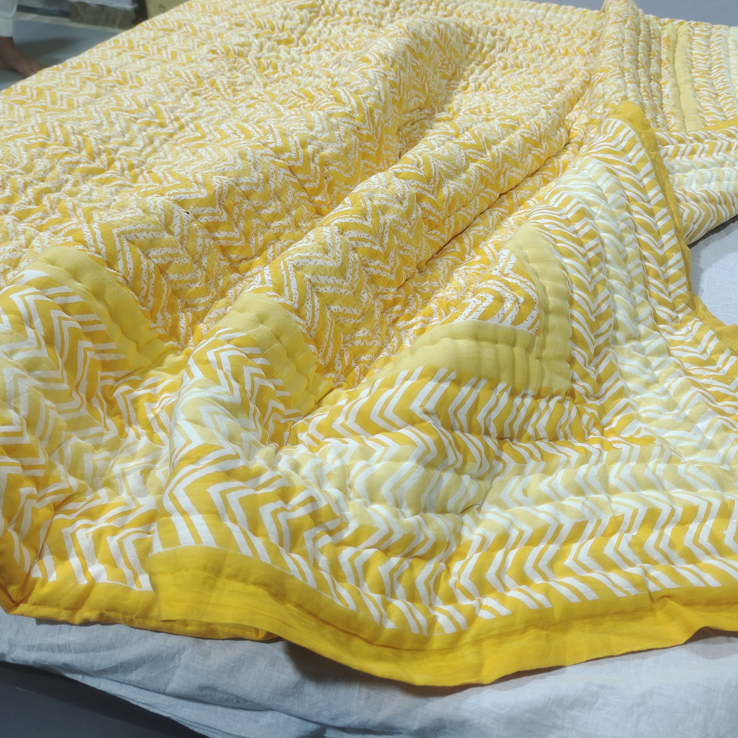 Indian Reversible Quilts/jaipuri Razai/soft Quilt/hand Block Etsy