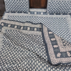 Hand Block Printed Cotton Quilt: Jaipuri Floral Razai
