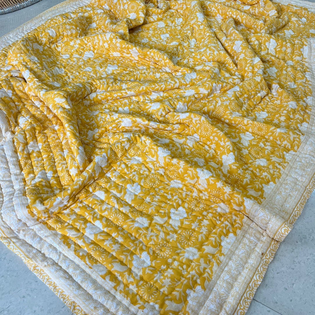 Indian Quilts / Comfy Blankets /kantha Quilt /jaipuri Quilts Etsy