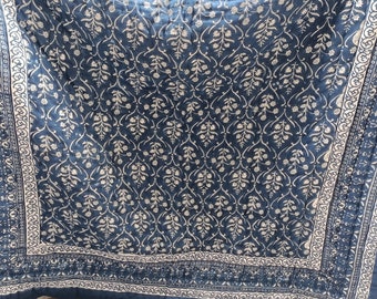 Handicrafted Blue & White Color Jaipuri Block Print Quilt, Reversible Razai Cotton Handmade Floral Quilt, Jaipuri Razai, Cotton Bedspreads