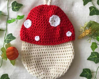 PATTERN*** - mushroom fairy drawstring bag - crochet by lynzi