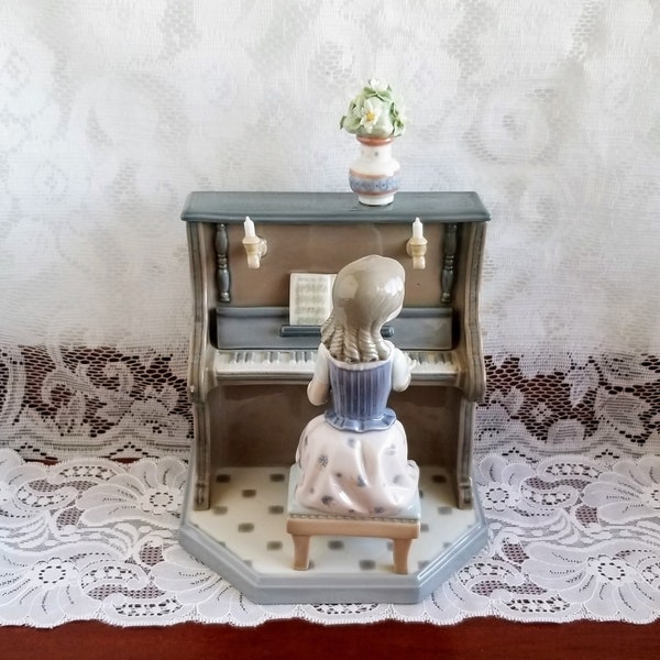 Lladro Porcelain #5462 Practice Makes Perfect -Girl Playing Piano -Retired - Made in Spain -A Gift For Student or Teacher- Chips on Flowers