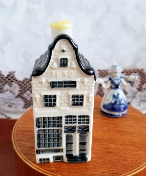 KLM House #12 Airlines Bols Distilleries Blue Delft Miniature