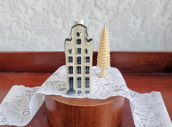 KLM House #56 Airlines -bols Distilleries Delft Blue -herengracht