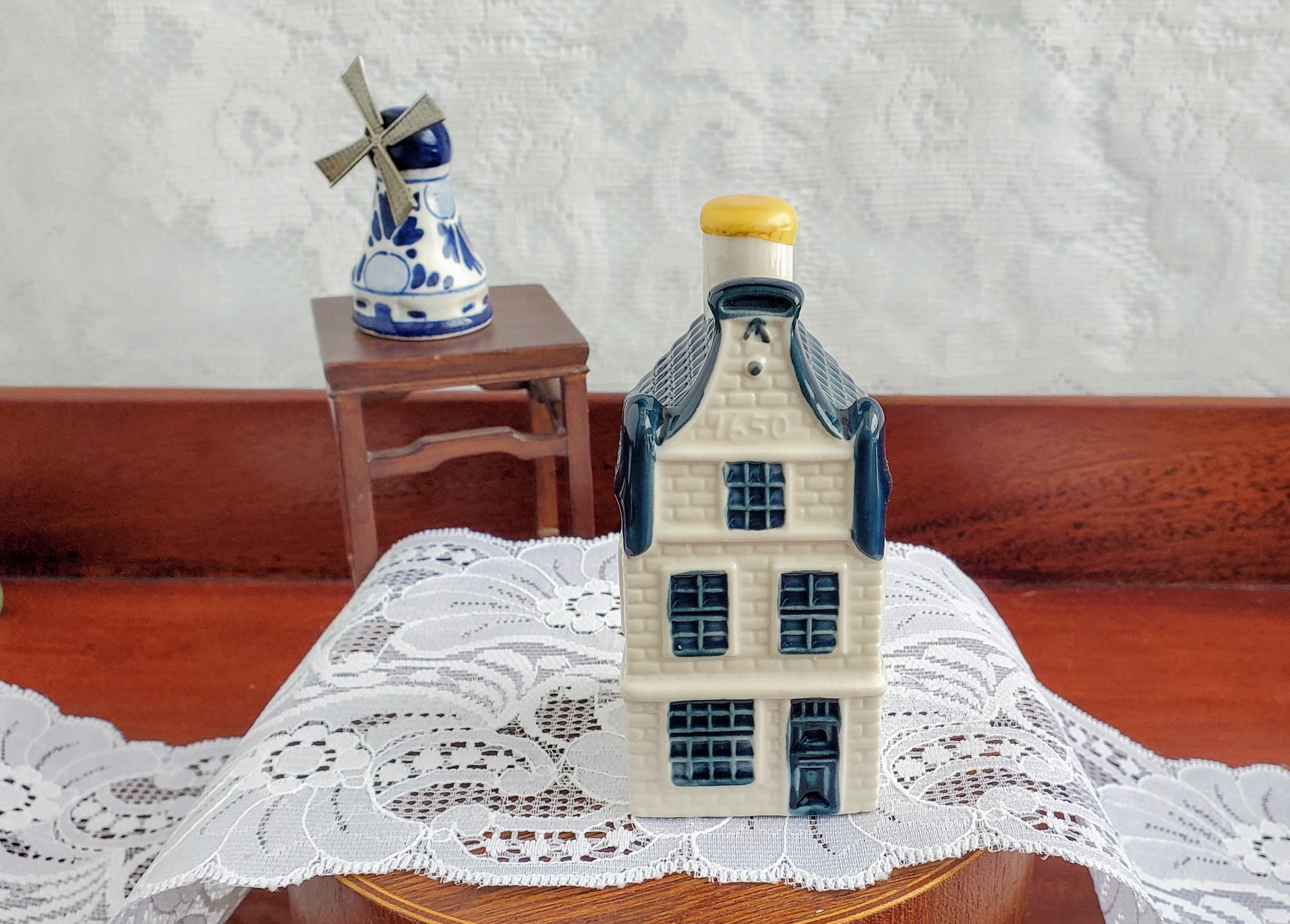 KLM House #16 Airlines Bols Distilleries Blue Delft