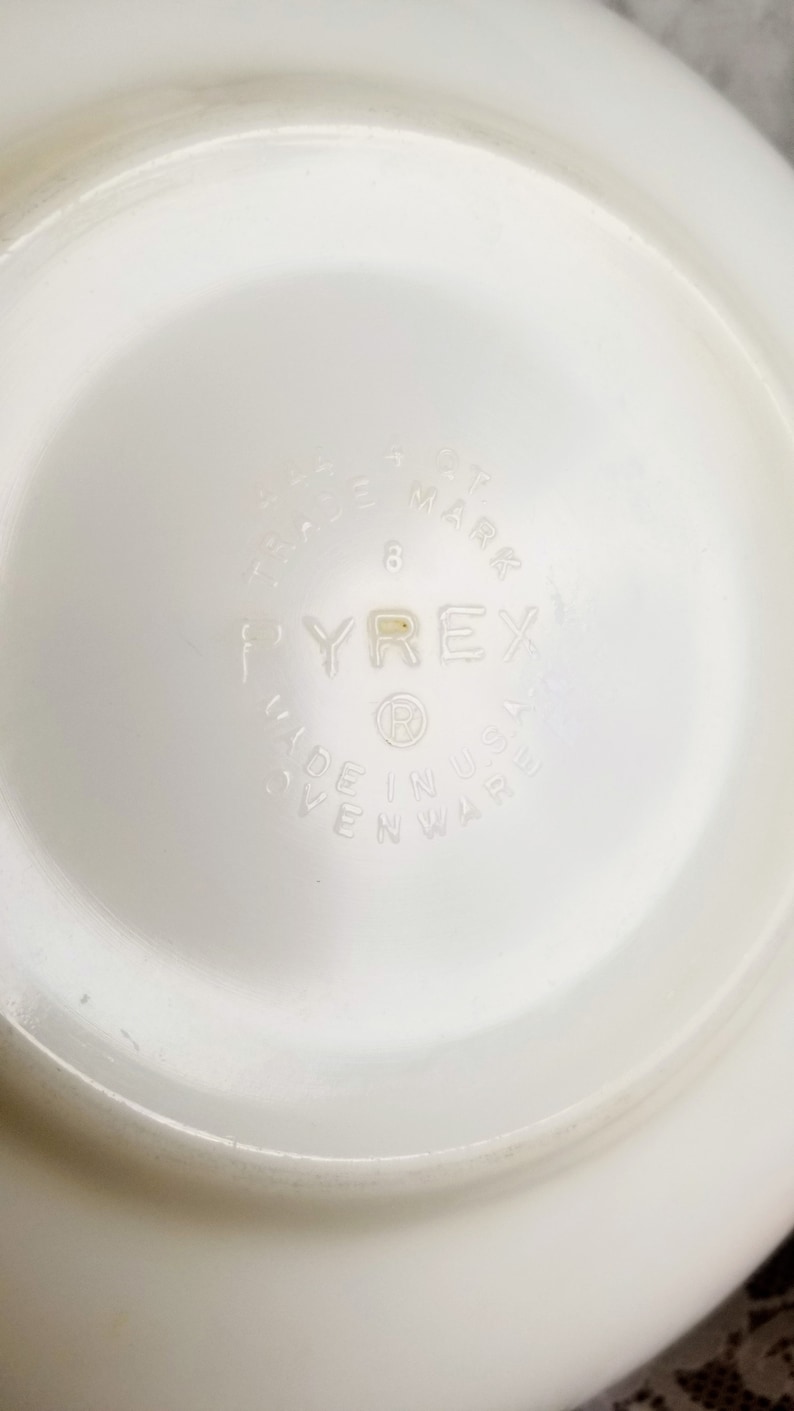 Pyrex Capital Letters Vintage Pyrex Town and Country Snowflake Gold 444 Largest Cinderella ...
