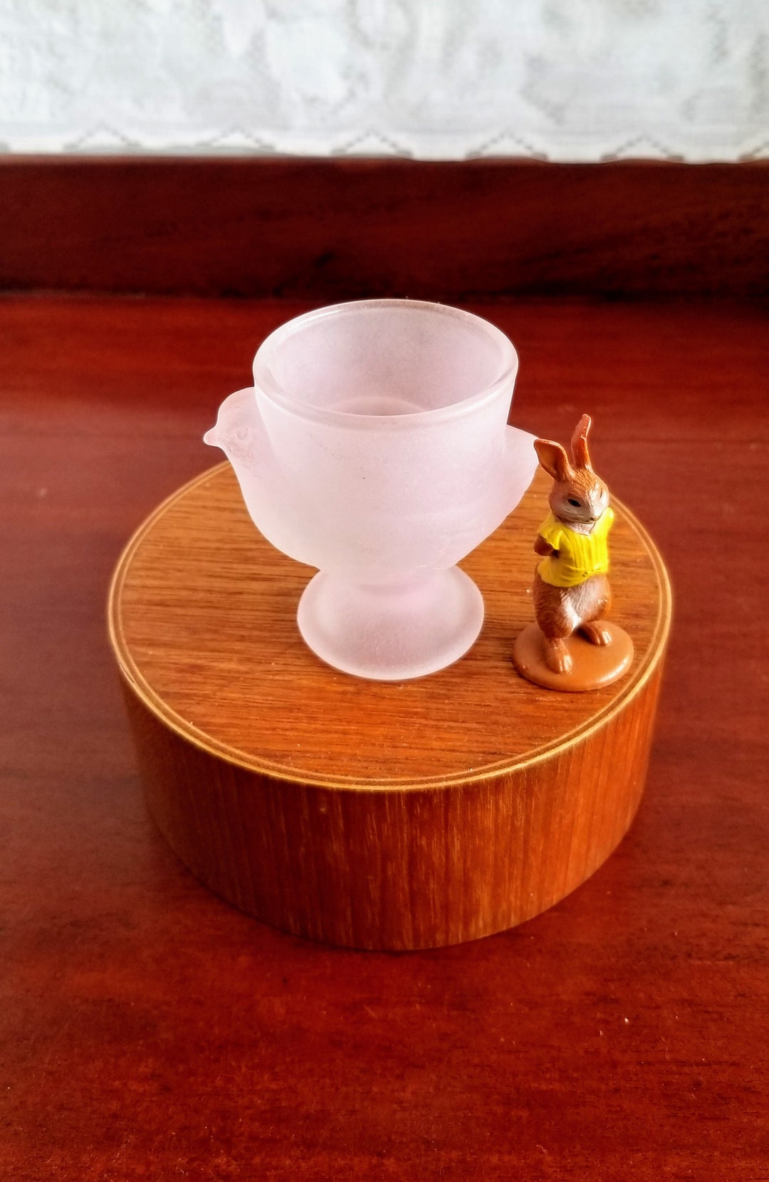 Soft Pink Glass Egg Cup Shaped Like a Chicken Arcoroc France 1980's in