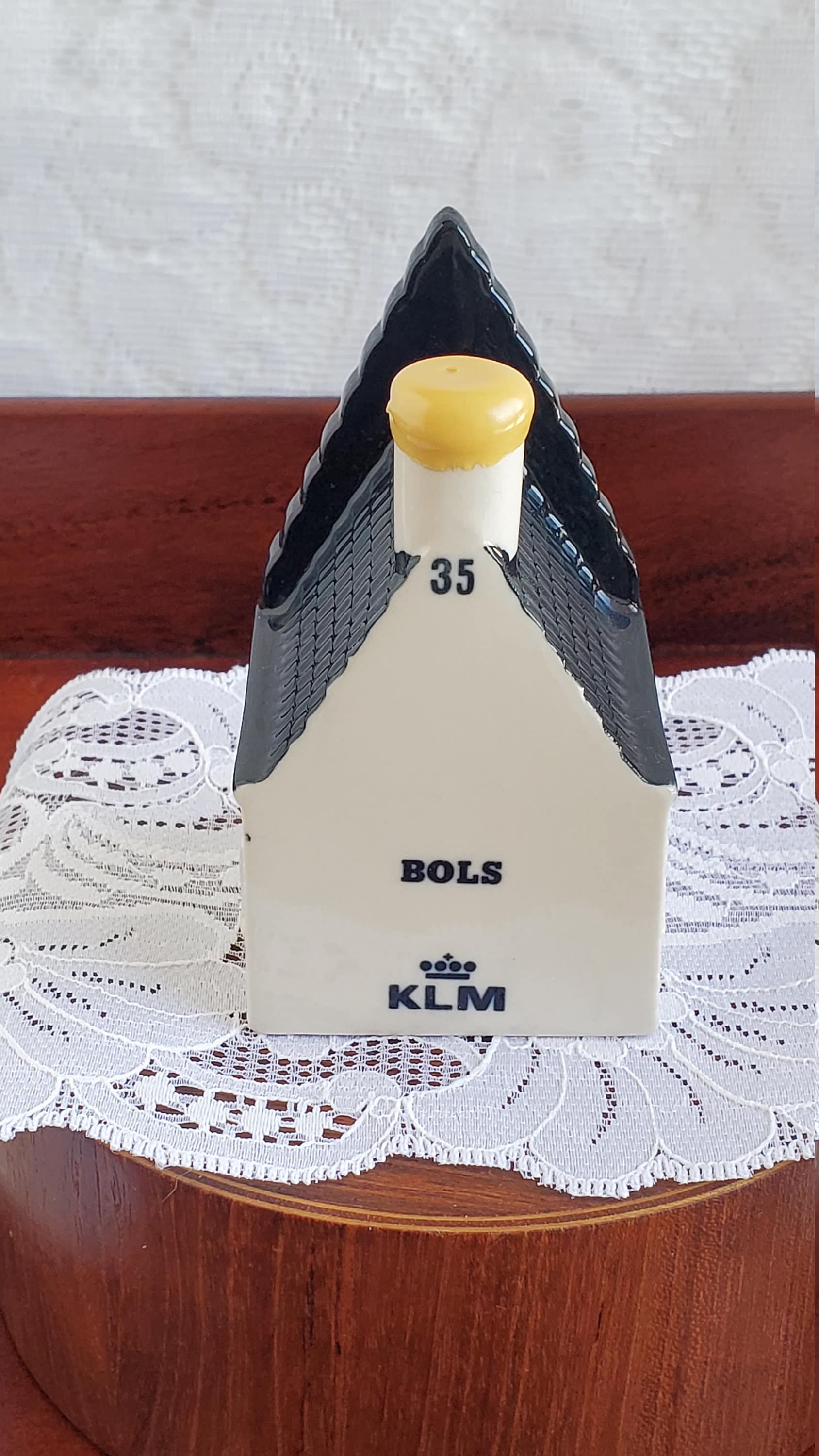 KLM House #35 Oude Delft 39, Delft -airlines Bols Blue Delft