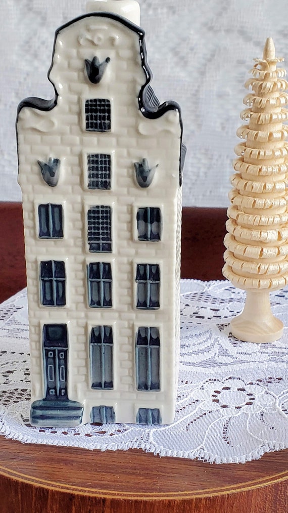 KLM House #56 Airlines -bols Distilleries Delft Blue -herengracht