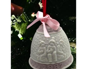Lladró 1987 Porcelain Christmas Bell With Pink Ribbon & Winter Scene Design