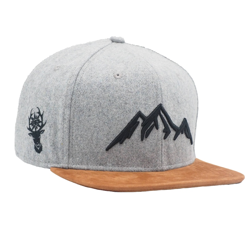 Bergstoff Bergspitzen Snapback Cap Allgäu Bayern Alpen Bavarian Wandern Edelweiß Cap Allgaeuer Trachten Basecap verstellbar Bild 1