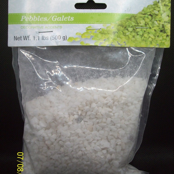 Decorative " White " Pebbles/Galets