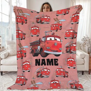 Manta polar personalizada con nombre de Red Cars, manta de Rayo McQueen, regalo para baby shower, decoración del hogar de Disneyland, regalo de cumpleaños para hijo e hija. imagen 2