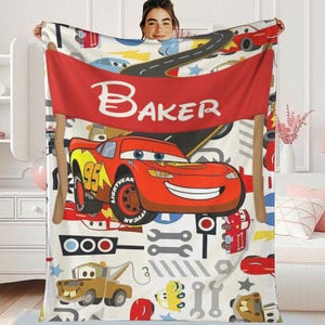 Manta polar personalizada de personajes de Disneyland Cars, manta de Rayo McQueen y Tow Mater, manta de Disneycars, regalo de cumpleaños para niño o niña imagen 3