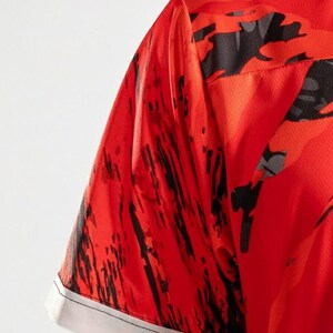 Super Mario Croptop Football Jersey, Disneyland Yoshi Football Jersey, Mario Galaxy Movie Shirt, Epic Universe Mario Group Shirt -9 afbeelding 9