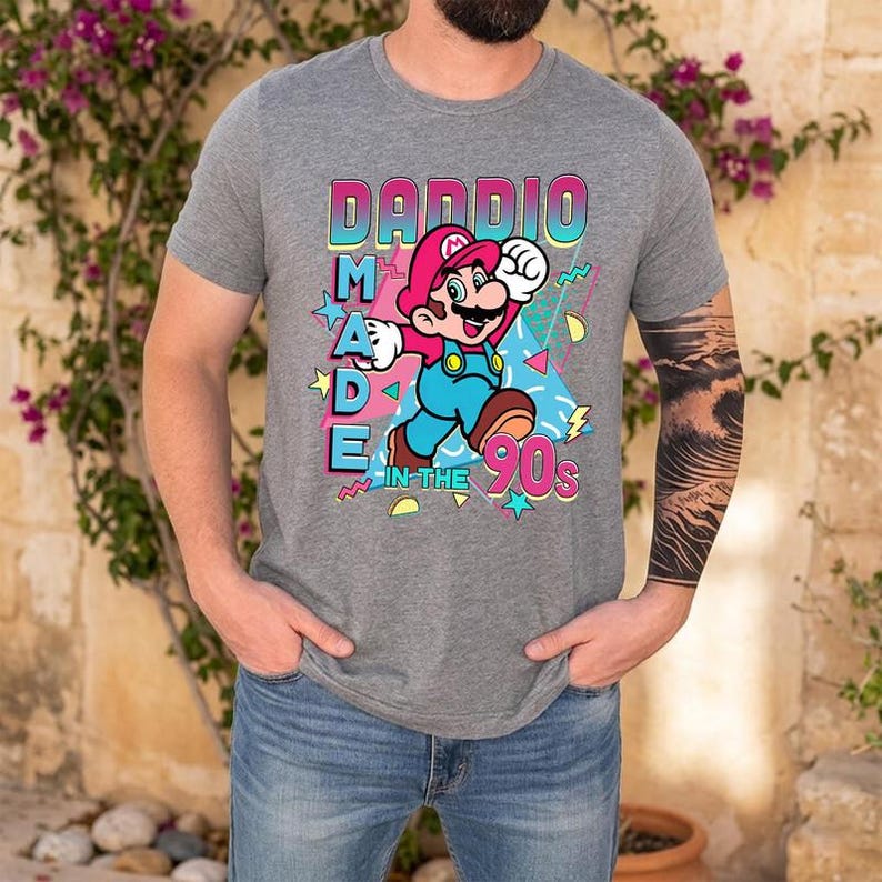 Daddio Made In The 90s Mario-shirt, Mario Galaxy-filmshirt, Super Daddio-shirt, Vaderdagcadeaus, Epic Universe-familieshirt afbeelding 4