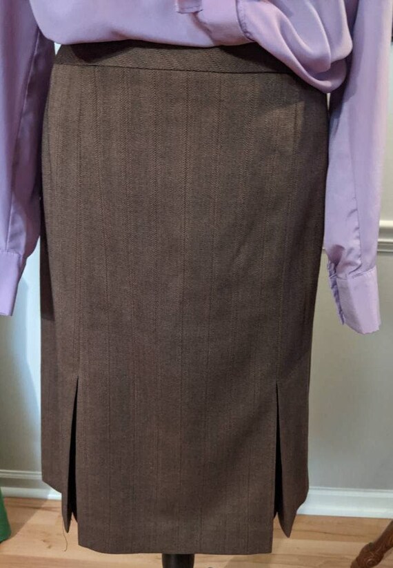 Vintage Signature Larry Levin Brown Pinstripe Plea