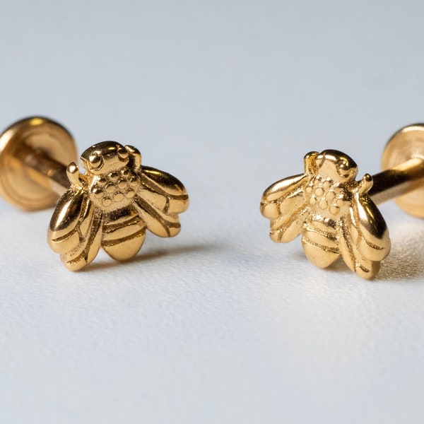 Bee Flat Back Earring 16G Internally Threaded Surgical Steel Labret, tragus helix cartilage stud