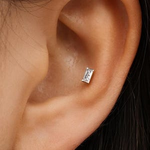 20G/18G/16G  Titanium Push Pin CZ Baguette Stud | Threadless Flat Back labret Earring | Tragus Stud | rectangle Helix Stud | Cartilage Stud