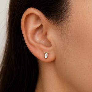 Baguette CZ Flat Back stud Earring Set - Push Pin Labret in 20G/18G/16G - Versatile Tragus, Helix, Cartilage & Nose Piercing Studs, nap stud