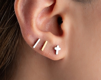 16G/18G/20G Titanium Push in Tiny Bar Labret Stud, Threadless Tragus Earring, Flat Back Cartilage Earring, Minimalist Helix Conch, Nose Stud