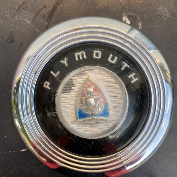 Vintage 1946 - 1948 Plymouth Horn Button