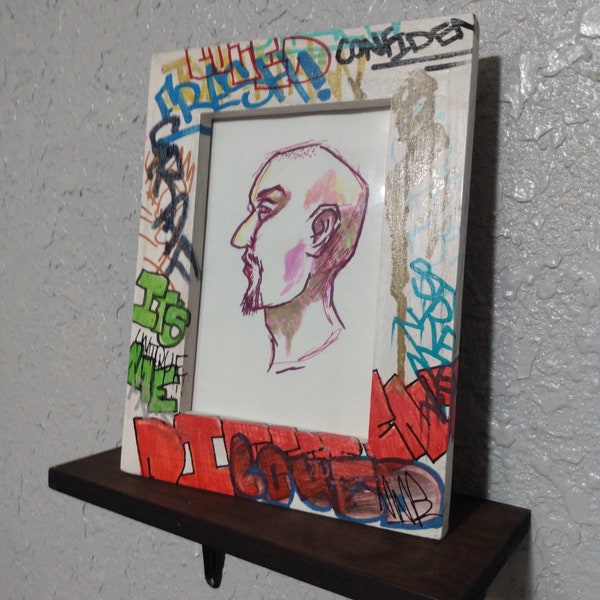 Personalized graffiti picture frame